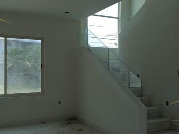 CASA EN VENTA AMPLIACION UNIDAD NACIONAL