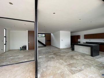 Casa en VENTA al norte de Mérida.