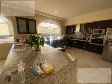 Casa en  IMPECABLE
