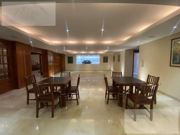 Casa en  IMPECABLE