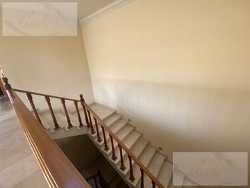 Casa en  IMPECABLE