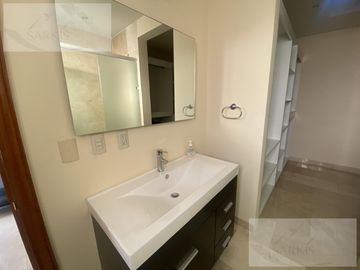 Casa en  IMPECABLE
