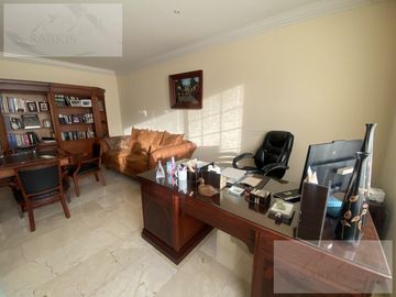 Casa en  IMPECABLE