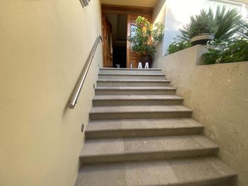 Casa en  IMPECABLE