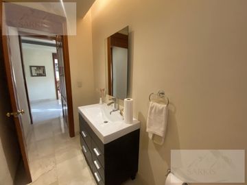 Casa en  IMPECABLE