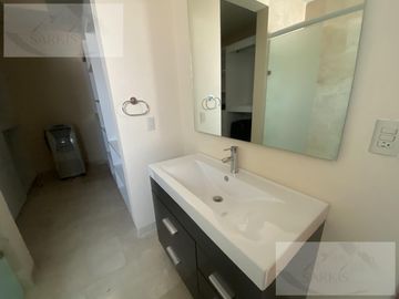Casa en  IMPECABLE