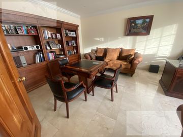 Casa en  IMPECABLE