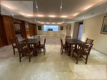 Casa en  IMPECABLE