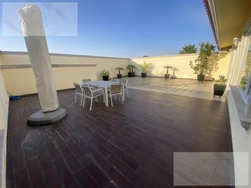 Casa en  IMPECABLE