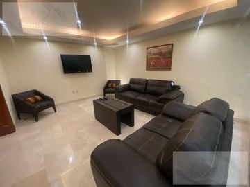 Casa en  IMPECABLE