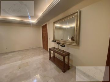 Casa en  IMPECABLE