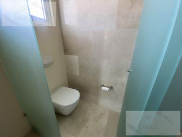 Casa en  IMPECABLE