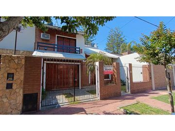 Barrio La Florida - Casa 3 dormitorios, zona Costa Alta