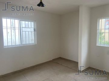 Casa en Venta en Col. La Paz Tancol, Tampico Tamaulipas.