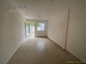 Casa en Venta en Col. La Paz Tancol, Tampico Tamaulipas.