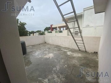 Casa en Venta en Col. La Paz Tancol, Tampico Tamaulipas.