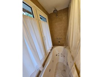IMPORTANTE COMPLEJO DE CABAÑAS EN EL BARRIO VILLA AYELÉN DE ESQUEL CHUBUT