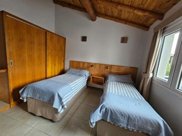 IMPORTANTE COMPLEJO DE CABAÑAS EN EL BARRIO VILLA AYELÉN DE ESQUEL CHUBUT