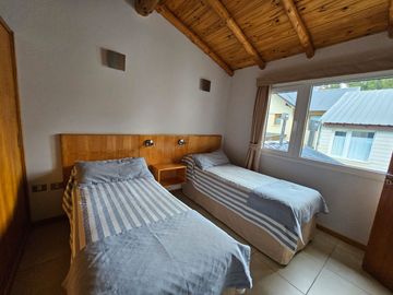 IMPORTANTE COMPLEJO DE CABAÑAS EN EL BARRIO VILLA AYELÉN DE ESQUEL CHUBUT