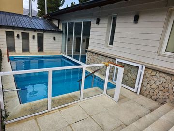 IMPORTANTE COMPLEJO DE CABAÑAS EN EL BARRIO VILLA AYELÉN DE ESQUEL CHUBUT