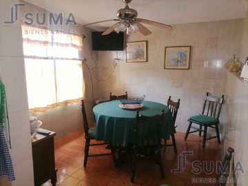 Casa en Venta en Col. Loma de Rosales, Tampico Tamaulipas.