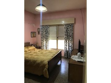 Casa de 3 dormitorios, San Lorenzo (zona río)