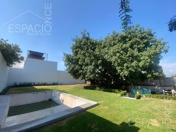 Casa en Pueblo 3 de Mayo