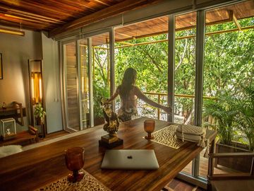 Reina Roja Residence