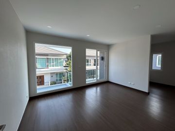 4 Bedroom House for sale at The City Suksawat 64