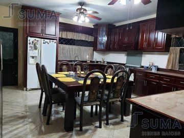 Casa en Venta Col. Unidad Nacional, Madero Tamaulipas.