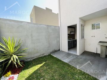 Casa En Venta En Tizayuca Con 3 Recámaras y 2.5 Baños