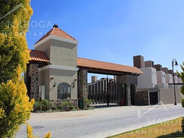 Casa En Venta En Tizayuca Con 3 Recámaras y 2.5 Baños