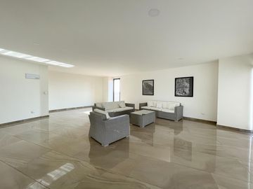 DEPARTAMENTO EN VENTA EN CENTRO ZAVALETA, ENTRE RECTA CHOLULA Y CALZADA ZAVALETA, PUEBLA