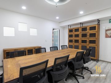 Oficina en venta en Lomas de Angelópolis