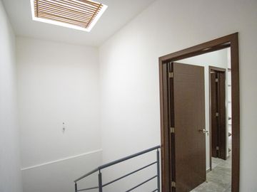 CASA EN BRISAS