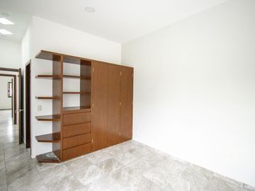 CASA EN BRISAS