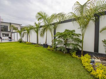 CASA EN BRISAS