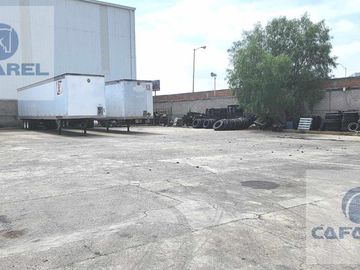 Oportunidad! CASA EN VENTA MUY CERCA DE AV 5 DE FEBRERO. MG