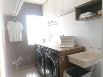 Casa en Venta en Dominio Cumbres 3 Niveles