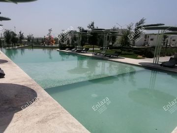 Casa en Venta en Dominio Cumbres 3 Niveles
