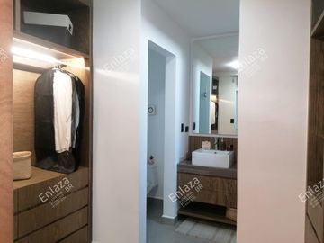 Casa en Venta en Dominio Cumbres 3 Niveles