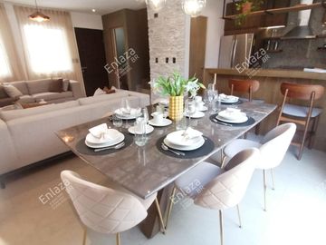 Casa en Venta en Dominio Cumbres 3 Niveles