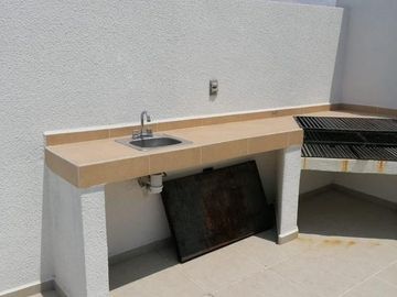 Hermosa Casa en VENTA ubicada en Condominio en ZIBATA (MT)