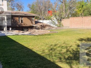 Residencia en Venta en Frac San Lorenzo al Sur de Saltillo