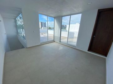 Casa en condominio - Fraccionamiento Lomas de  Angelópolis