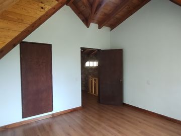 CABAÑA EN VENTA EN EL BOSQUE,PUEBLO MAGICO MINERAL DEL CHICO HIDALGO