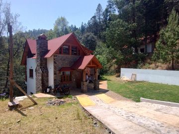 CABAÑA EN VENTA EN EL BOSQUE,PUEBLO MAGICO MINERAL DEL CHICO HIDALGO