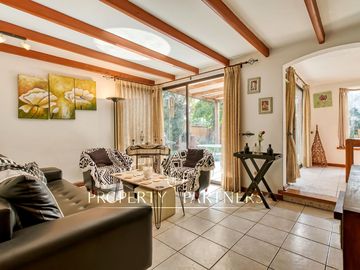 Propiedad en venta ubicada en un barrio consolidado con excelente ubicación, Peñalolén