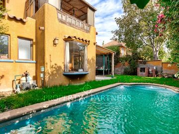 Propiedad en venta ubicada en un barrio consolidado con excelente ubicación, Peñalolén