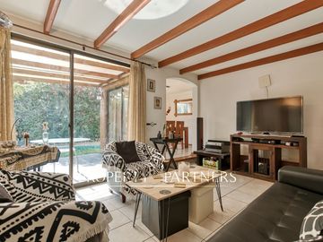 Propiedad en venta ubicada en un barrio consolidado con excelente ubicación, Peñalolén
